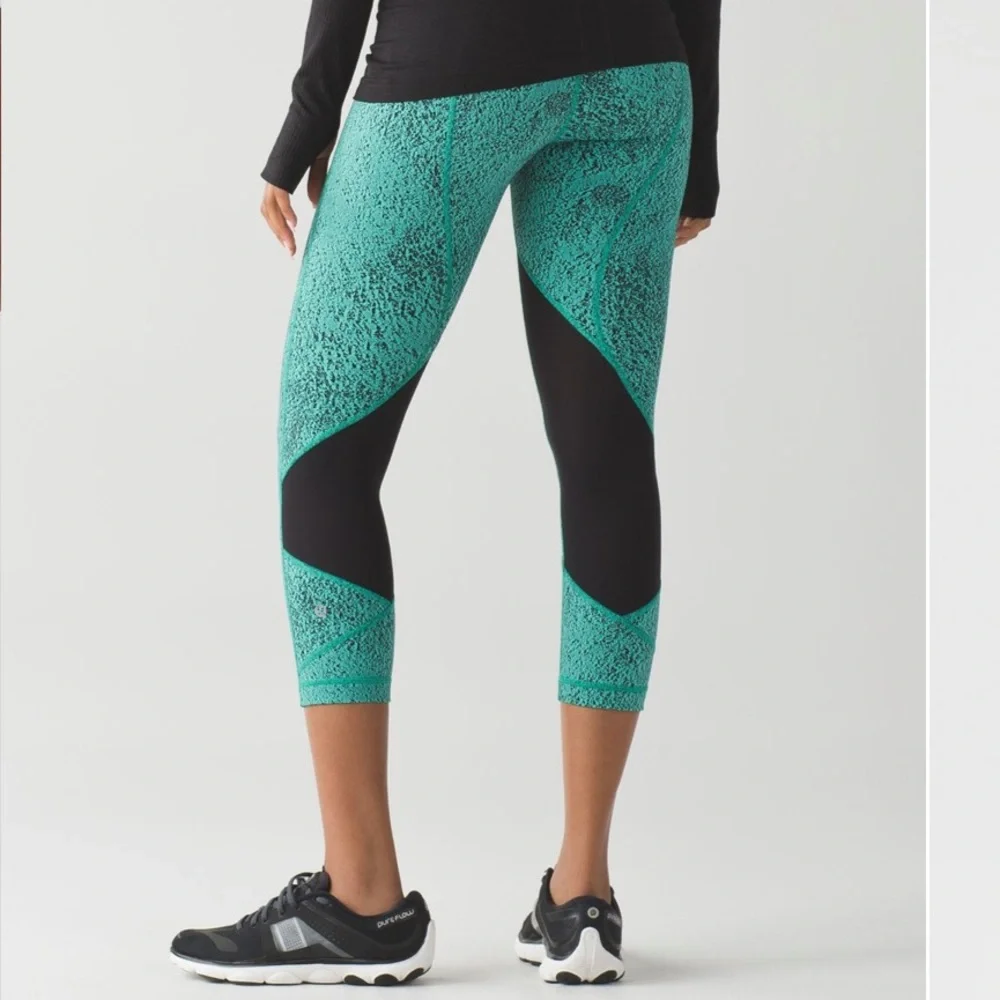 Lululemon Pace Rival Crop